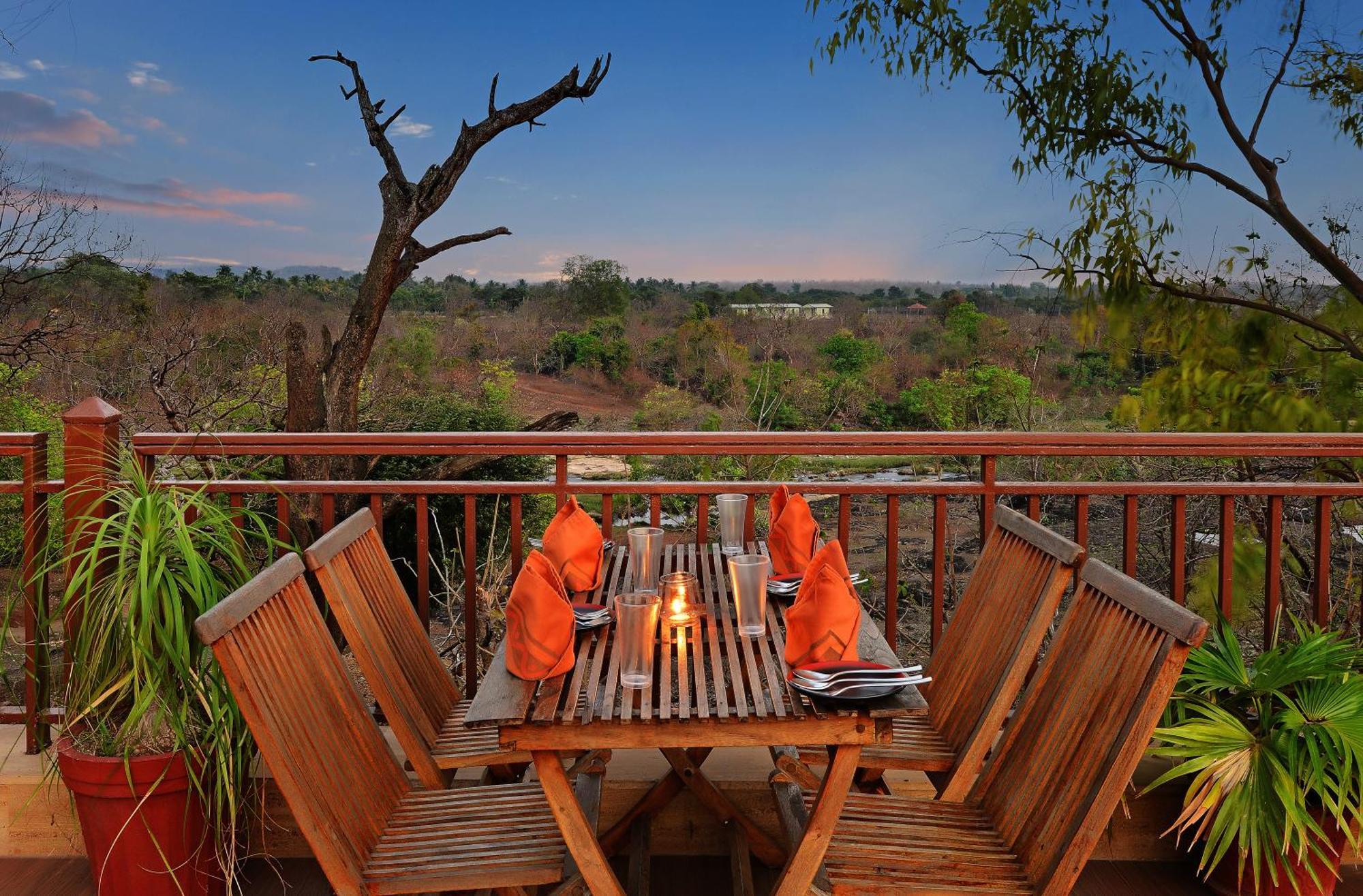 The Fern Gir Forest Resort, Sasan Gir - A Fern Crown Collection Resort Экстерьер фото