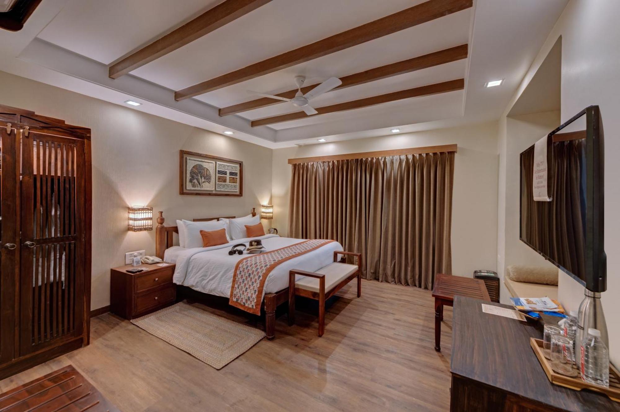 The Fern Gir Forest Resort, Sasan Gir - A Fern Crown Collection Resort Экстерьер фото