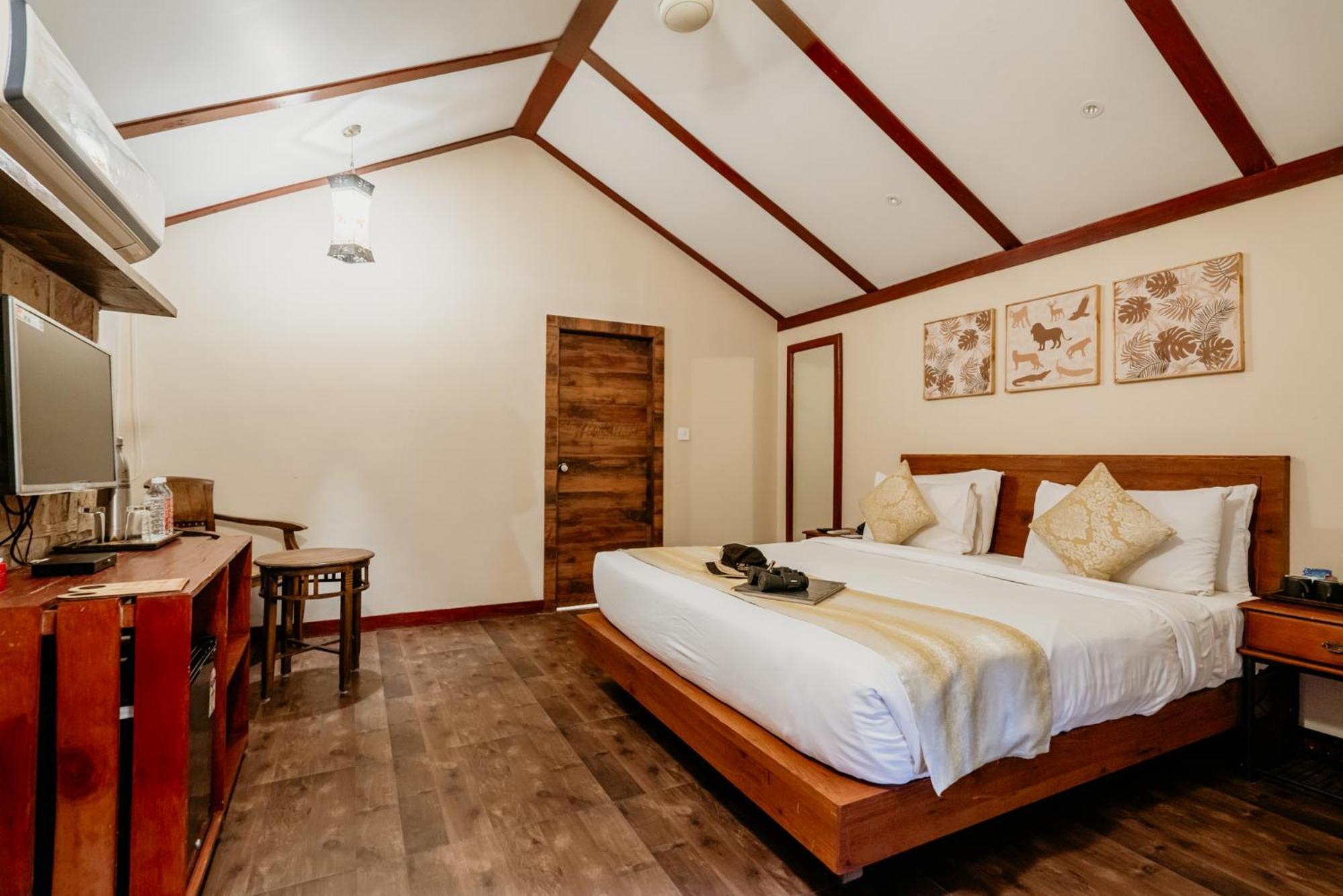 The Fern Gir Forest Resort, Sasan Gir - A Fern Crown Collection Resort Экстерьер фото